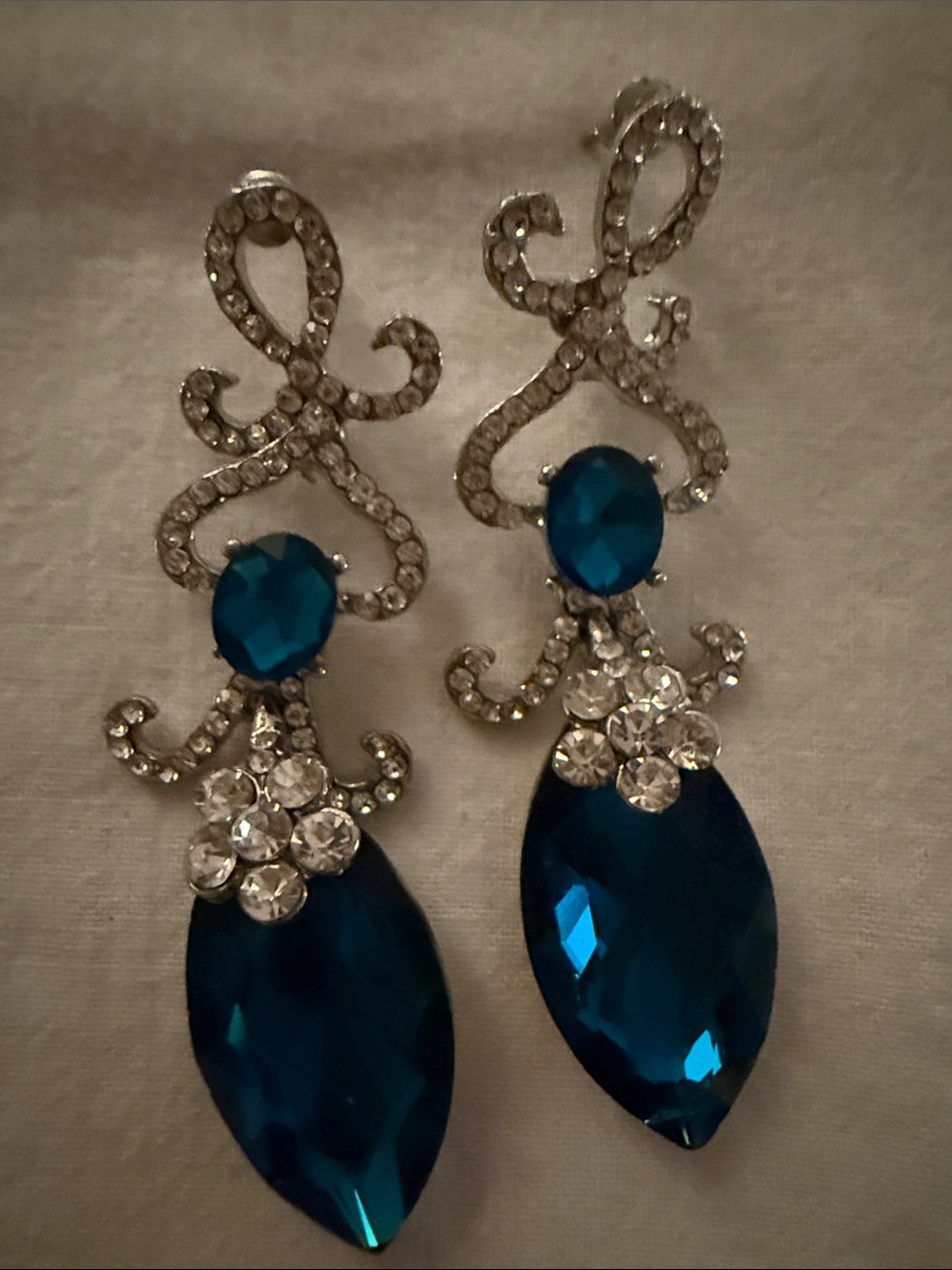 Source Unknown Blue Crystal Drop Earrings with Silver Accents